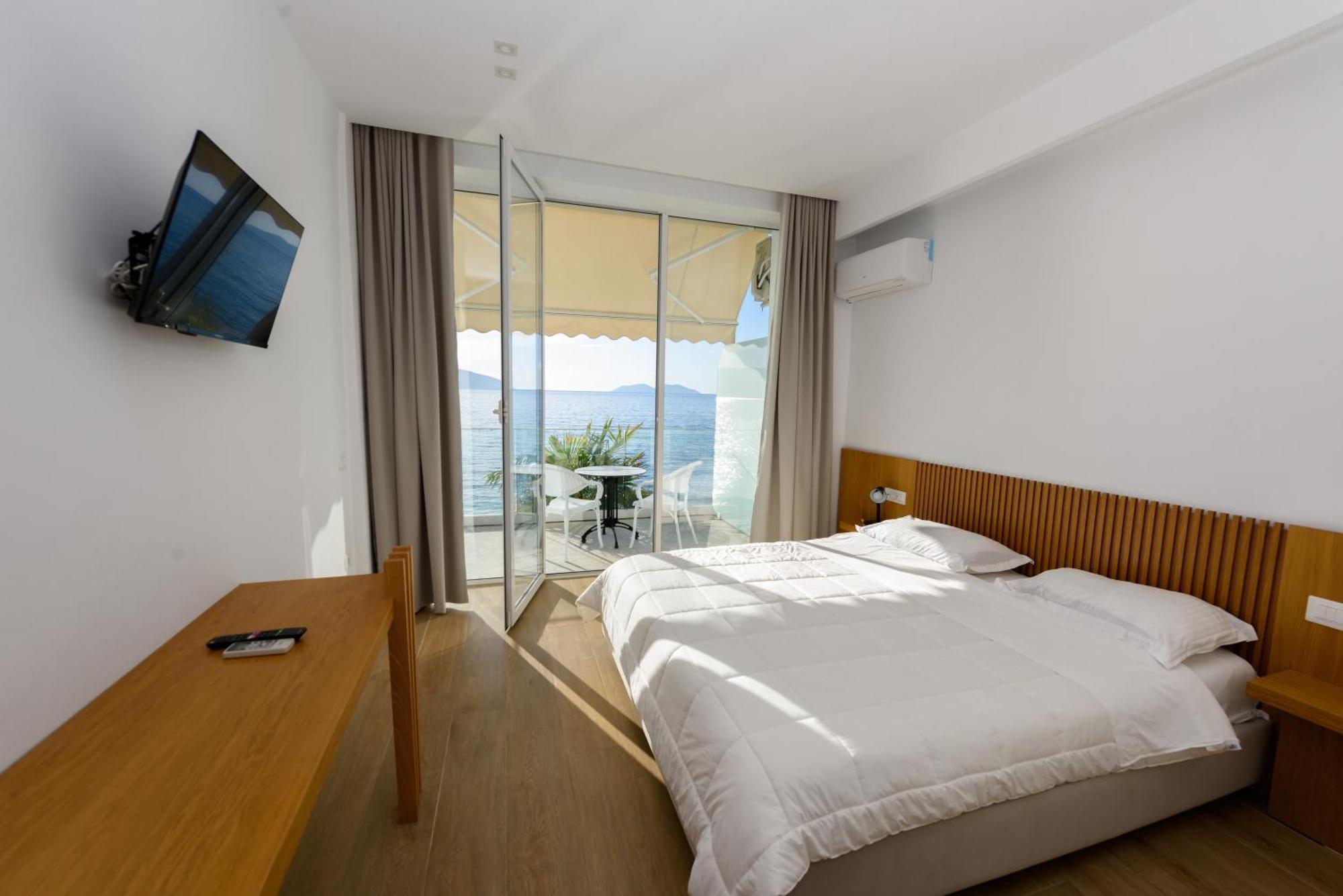 Kanine Hotel Nimfa מראה חיצוני תמונה