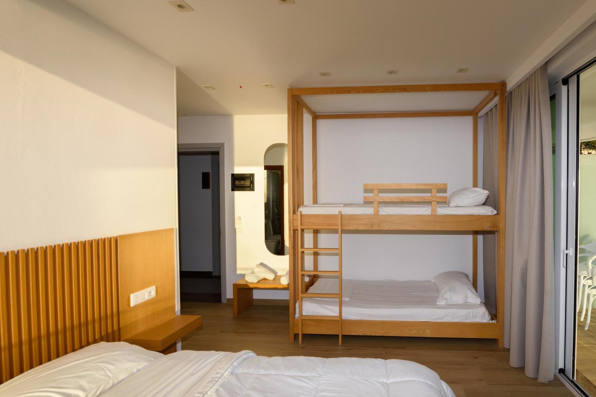 Kanine Hotel Nimfa מראה חיצוני תמונה