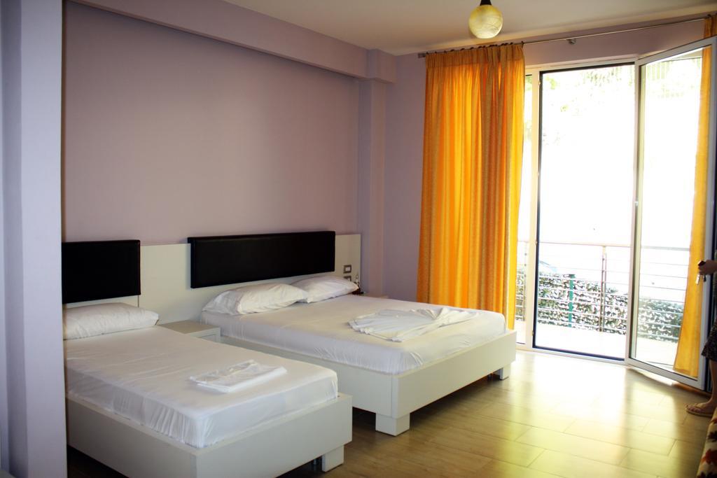 Kanine Hotel Nimfa מראה חיצוני תמונה